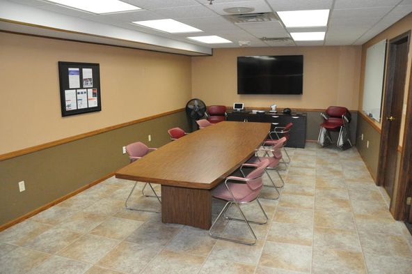1313 Western Ave, Brookings, SD 57006